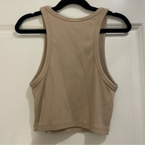 SIZE M | Zara Ribbed Cropped Tank Top in Tan (fits like XS-S) - Picture 2 of 3